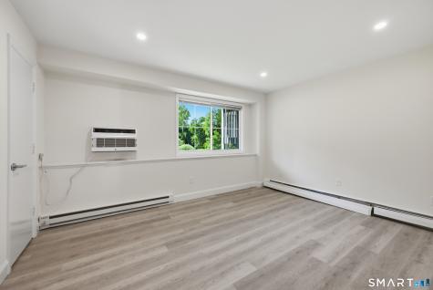 113 Park Avenue Danbury CT 06810