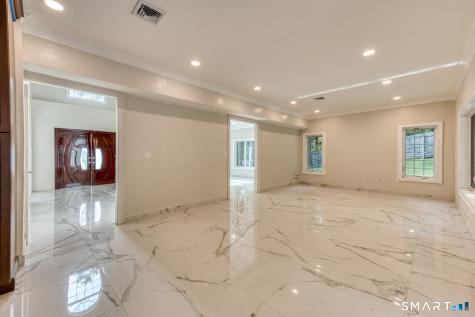 171 Oregon Road Meriden CT 06451