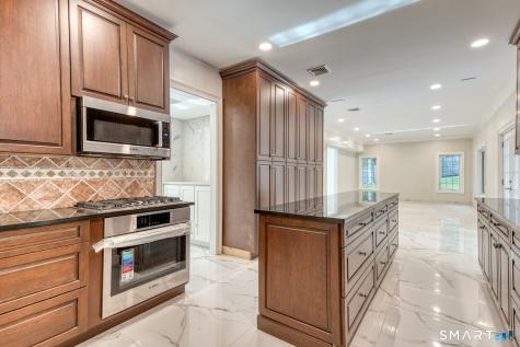 171 Oregon Road Meriden CT 06451