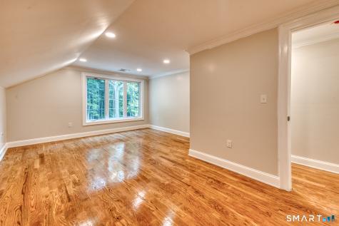 171 Oregon Road Meriden CT 06451