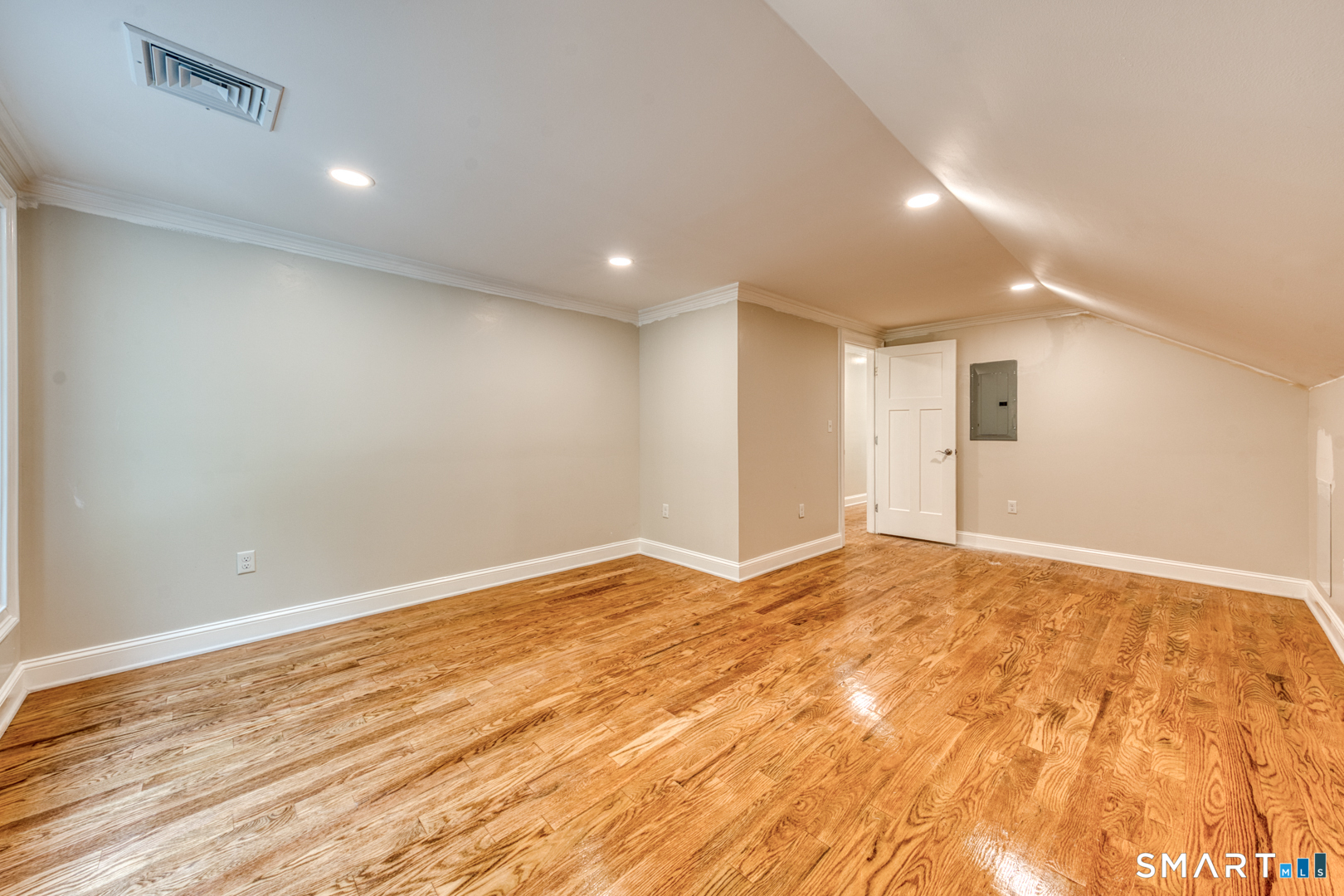 171 Oregon Road Meriden CT 06451