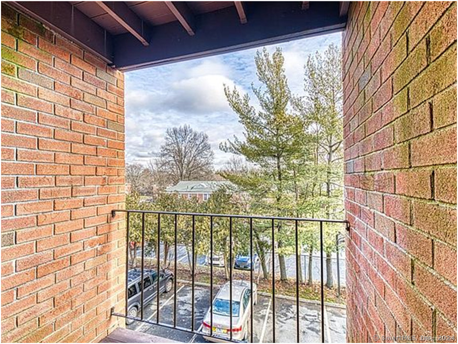181 Loomis Drive West Hartford CT 06107