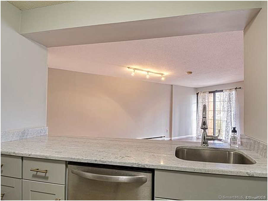 181 Loomis Drive West Hartford CT 06107