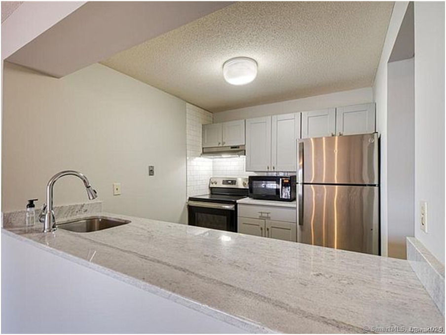 181 Loomis Drive West Hartford CT 06107