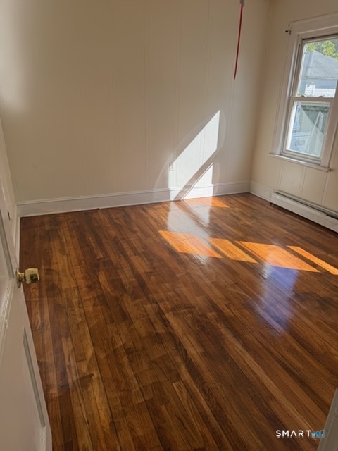 83 Baldwin Avenue Waterbury CT 06706