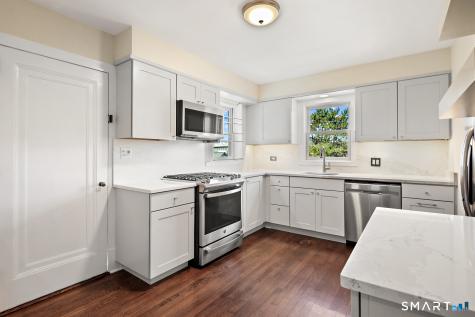 106 Henry Street Greenwich CT 06830