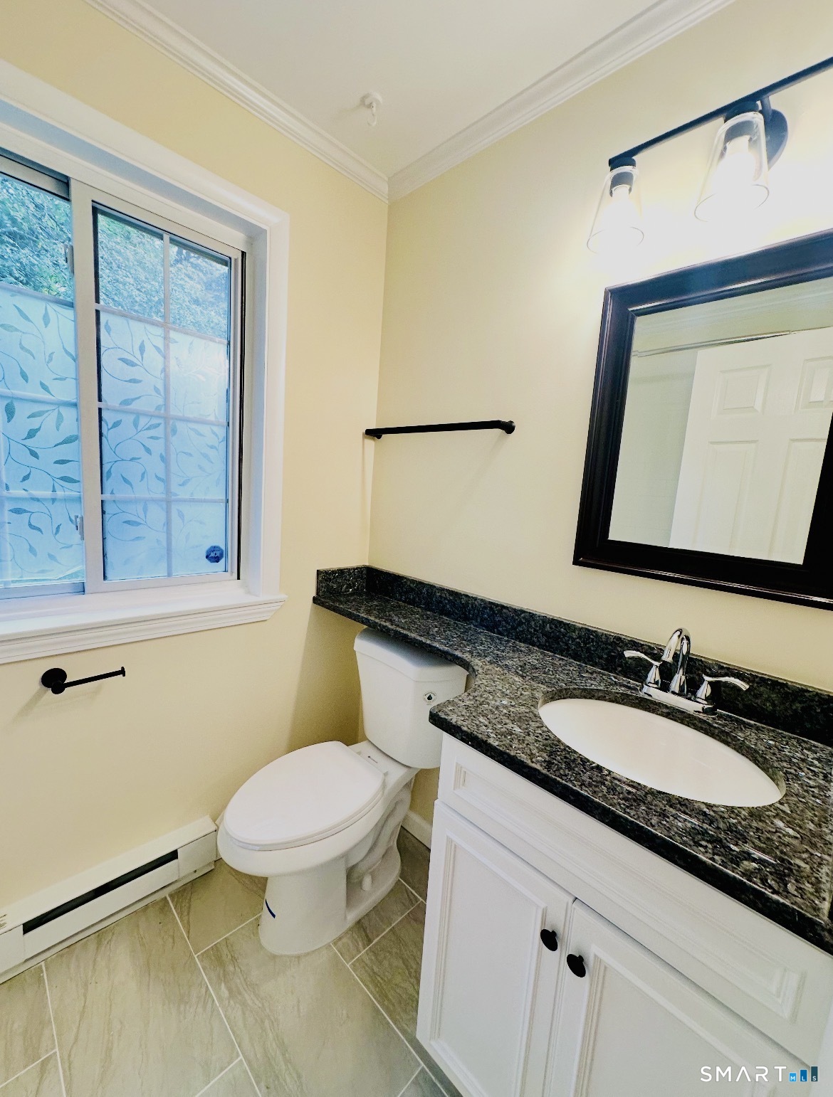 94 Cynthia Lane Middletown CT 06457