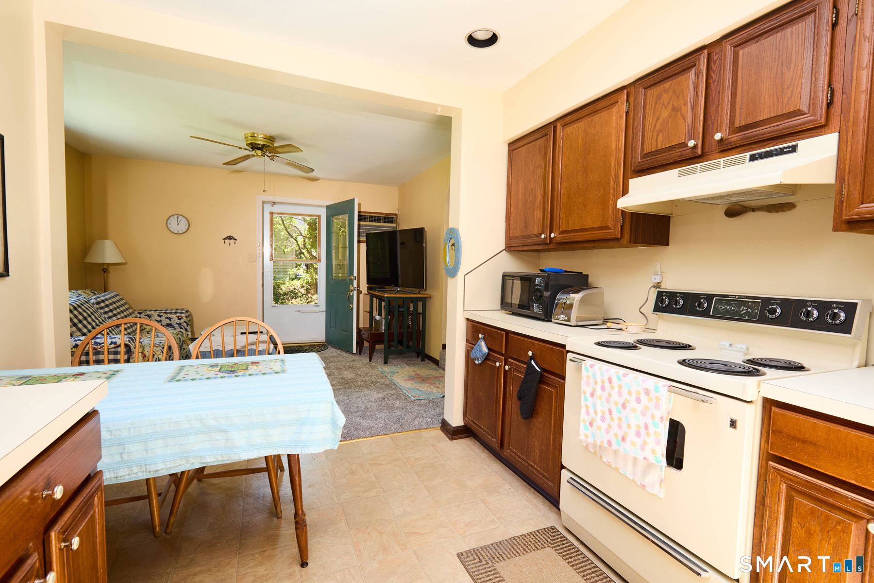 15 Harvester Road Fairfield CT 06825