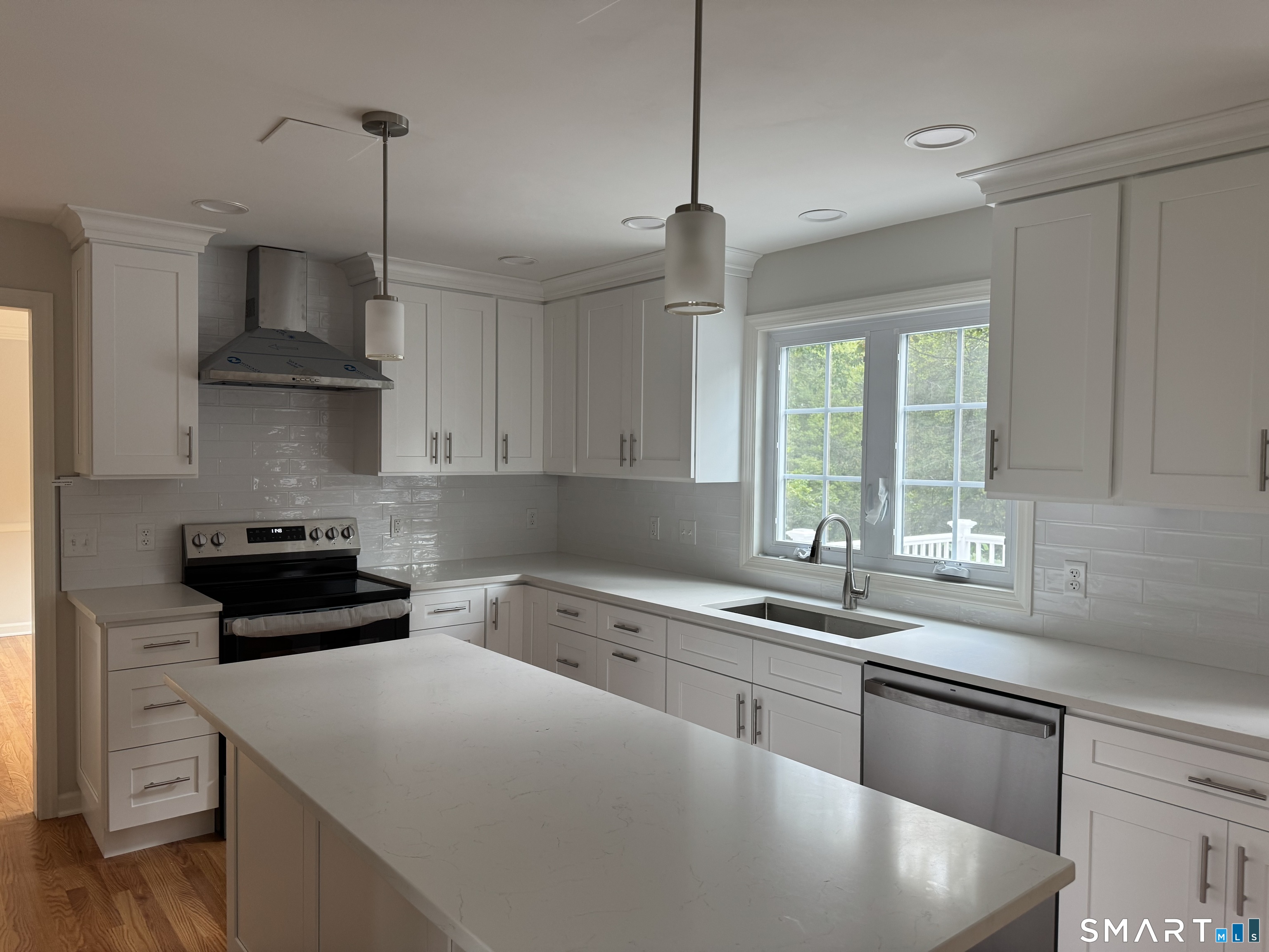 4672 Congress Street Fairfield CT 06824