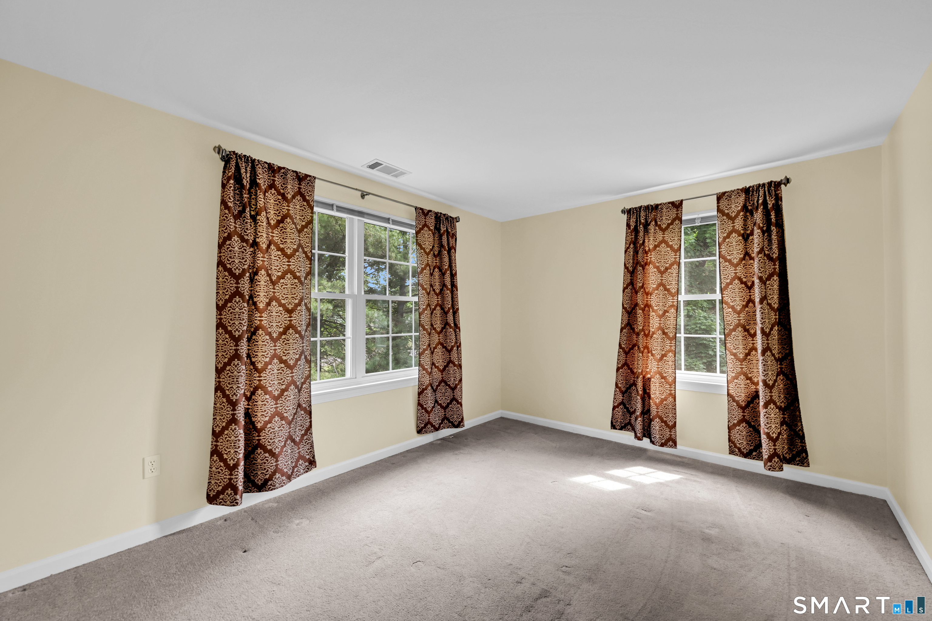 2202 Meadowview Drive East Windsor CT 06088