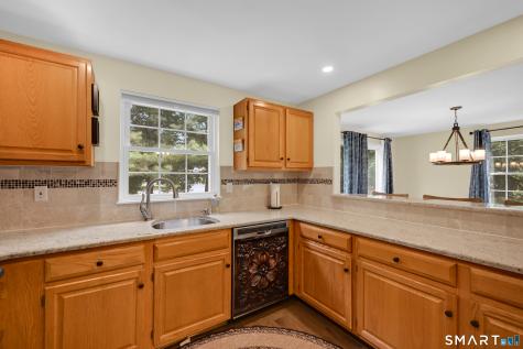 2202 Meadowview Drive East Windsor CT 06088