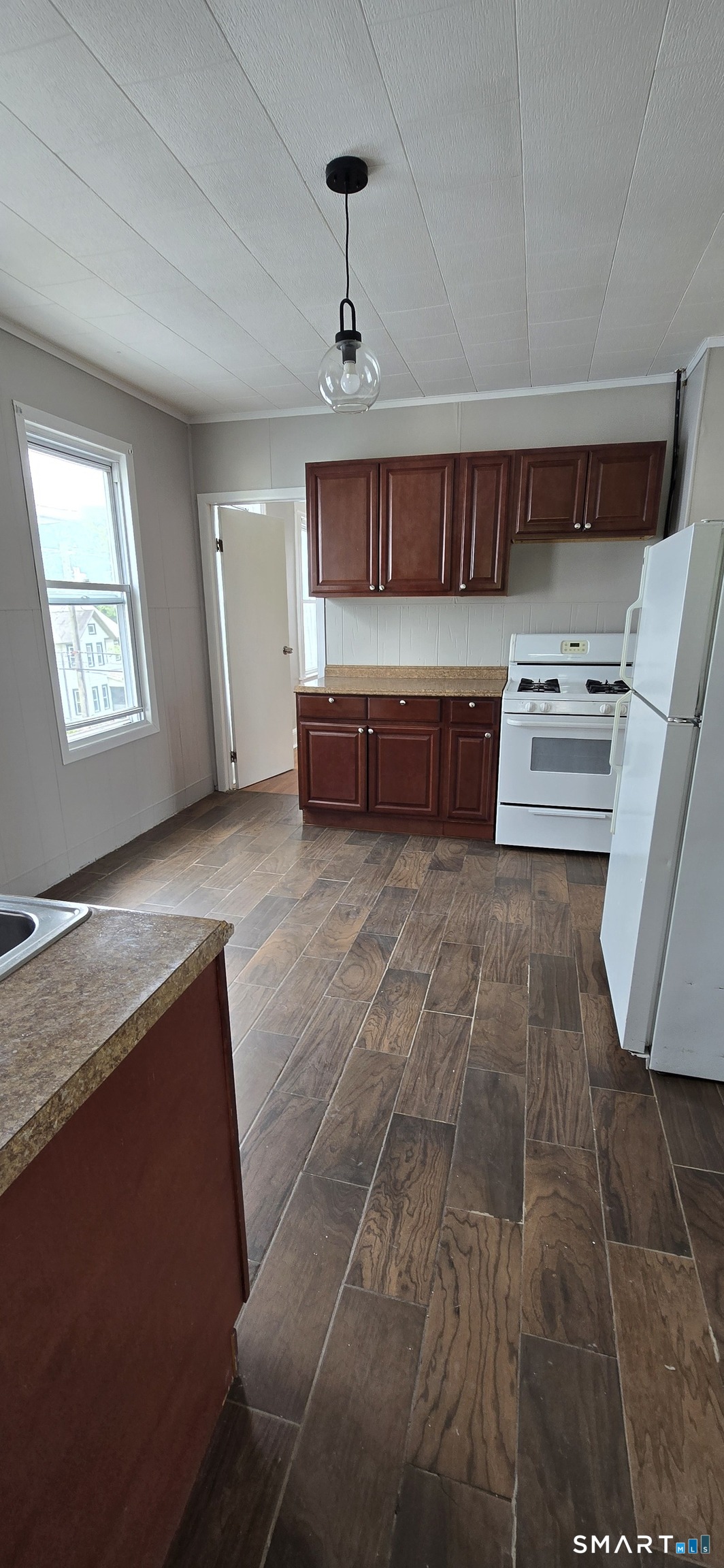 31 Sheffield Street Waterbury CT 06704
