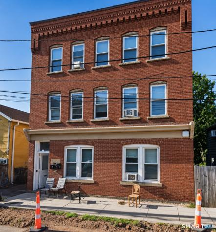 14-2 Portland Street Middletown CT 06457