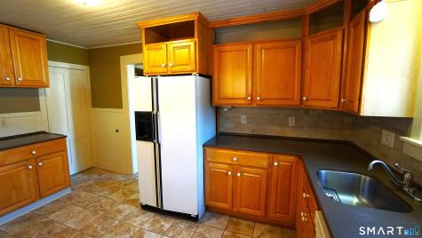 42 Woodbridge Street Manchester CT 06042