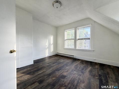 21-23 George Street Putnam CT 06260