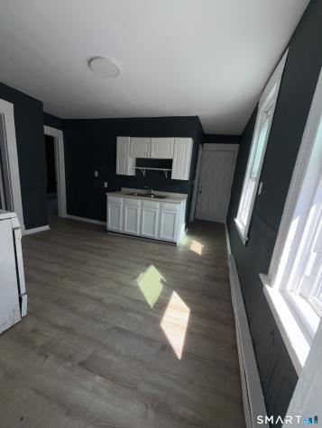 69 Lounsbury Street Waterbury CT 06706