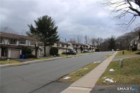 36 Tinsmith Crossing Wethersfield CT 06109