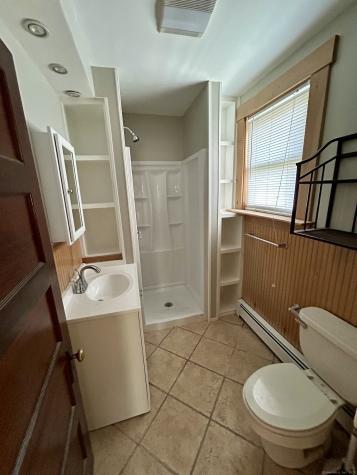 27 Pleasant Street Putnam CT 06260