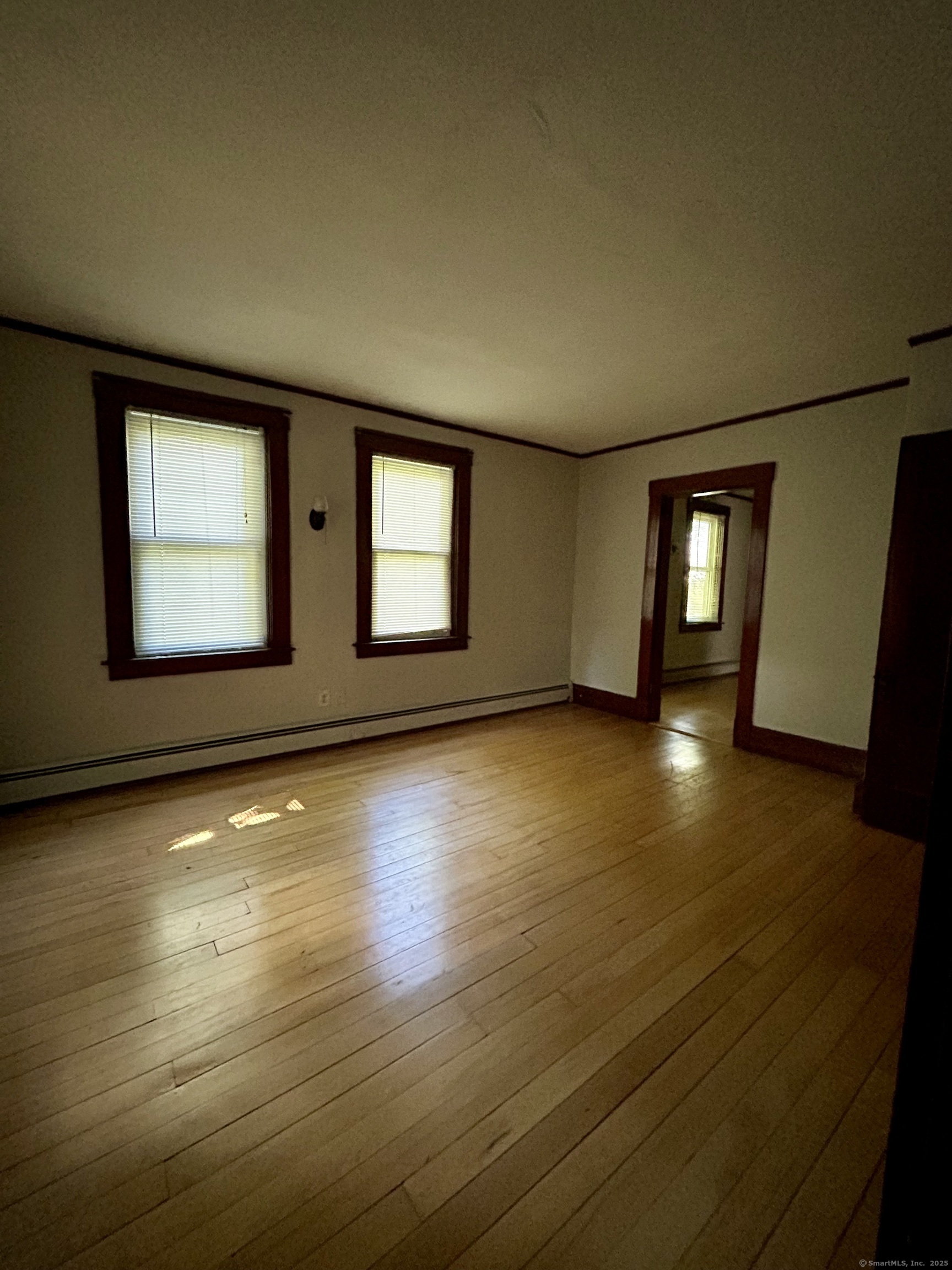27 Pleasant Street Putnam CT 06260