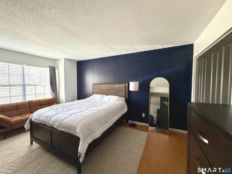 1 Forest Glen Circle Middletown CT 06457