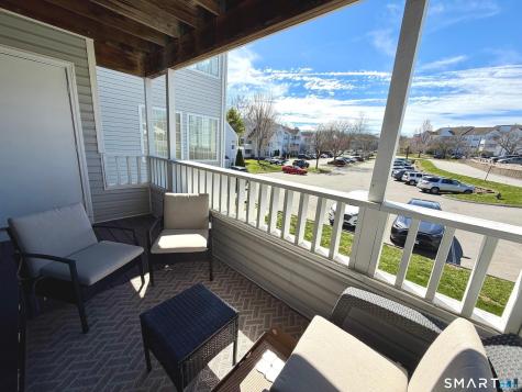 1 Forest Glen Circle Middletown CT 06457