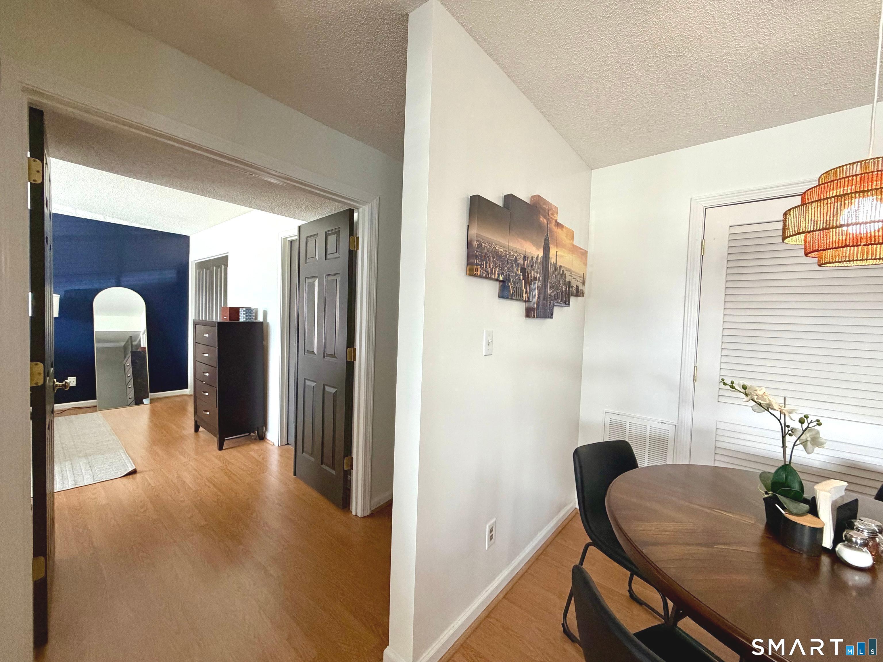 1 Forest Glen Circle Middletown CT 06457
