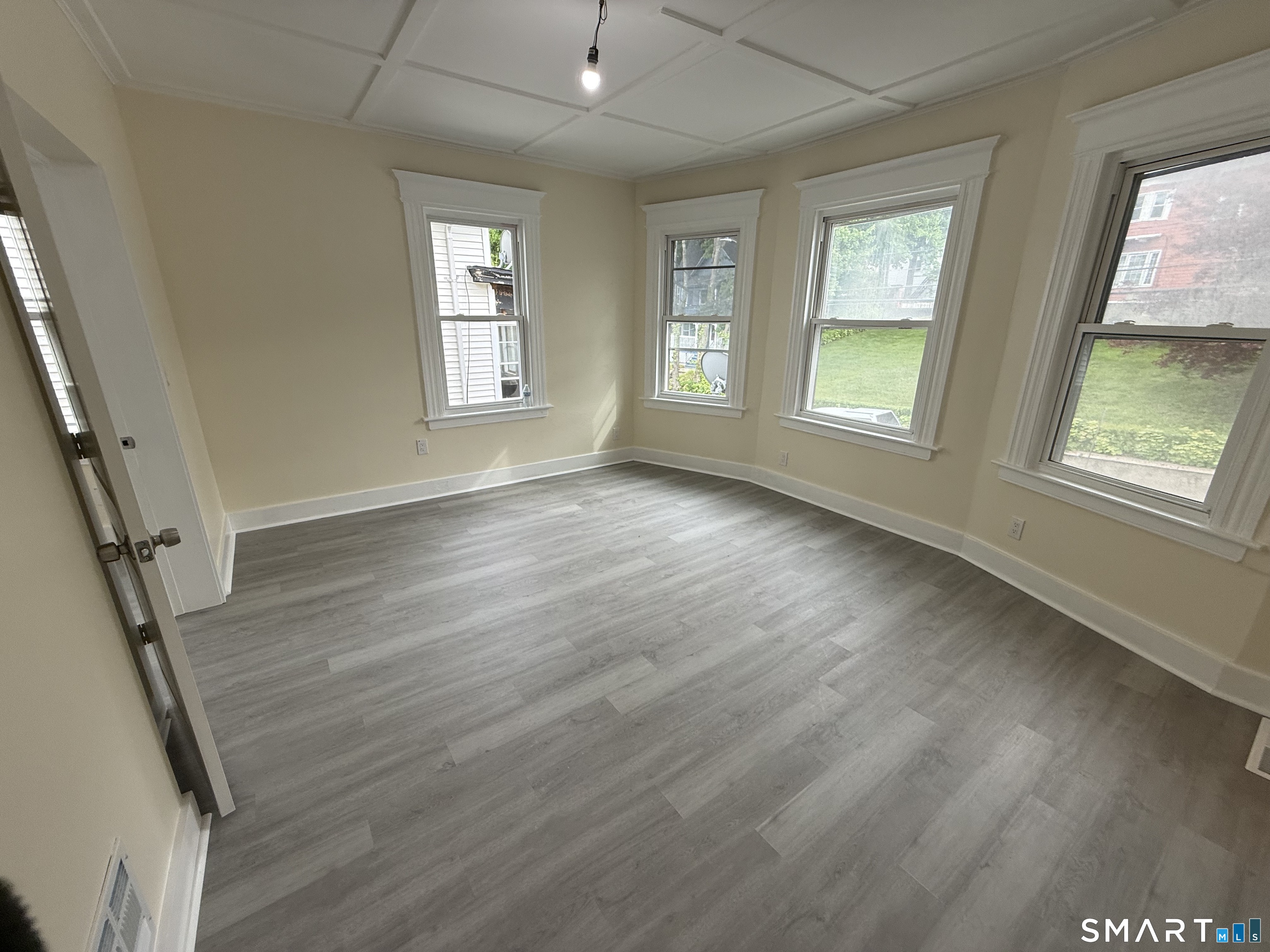 82 Bunker Hill Avenue Waterbury CT 06708