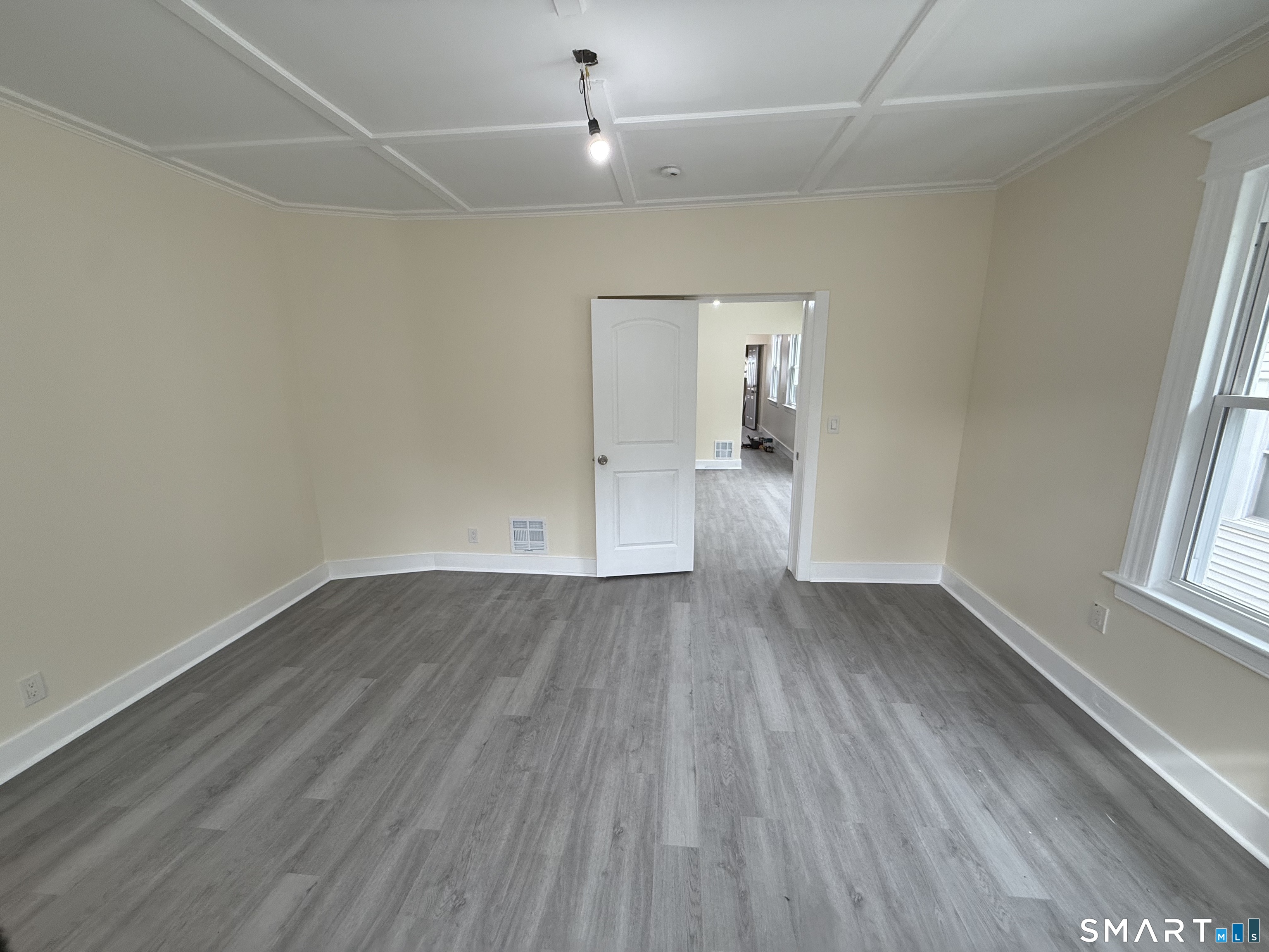 82 Bunker Hill Avenue Waterbury CT 06708