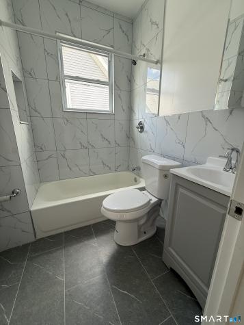 82 Bunker Hill Avenue Waterbury CT 06708