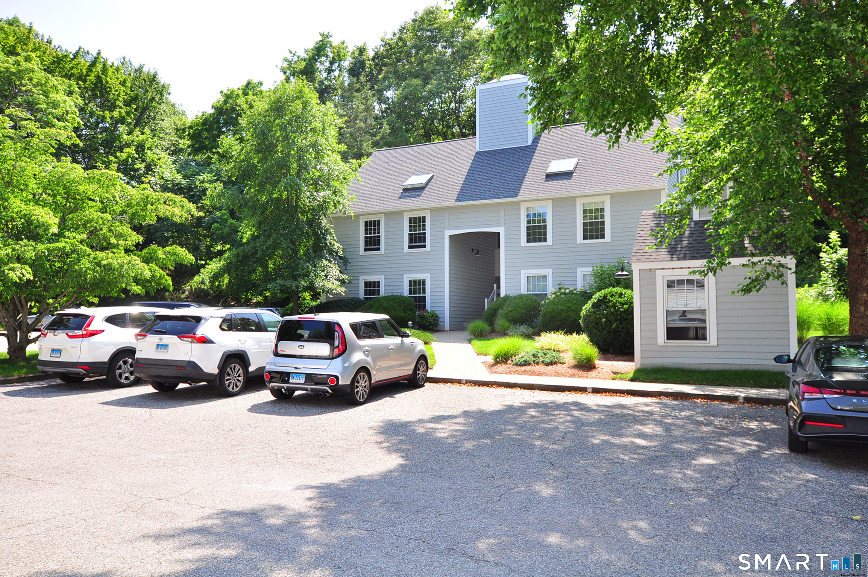 45 River Colony Guilford CT 06437