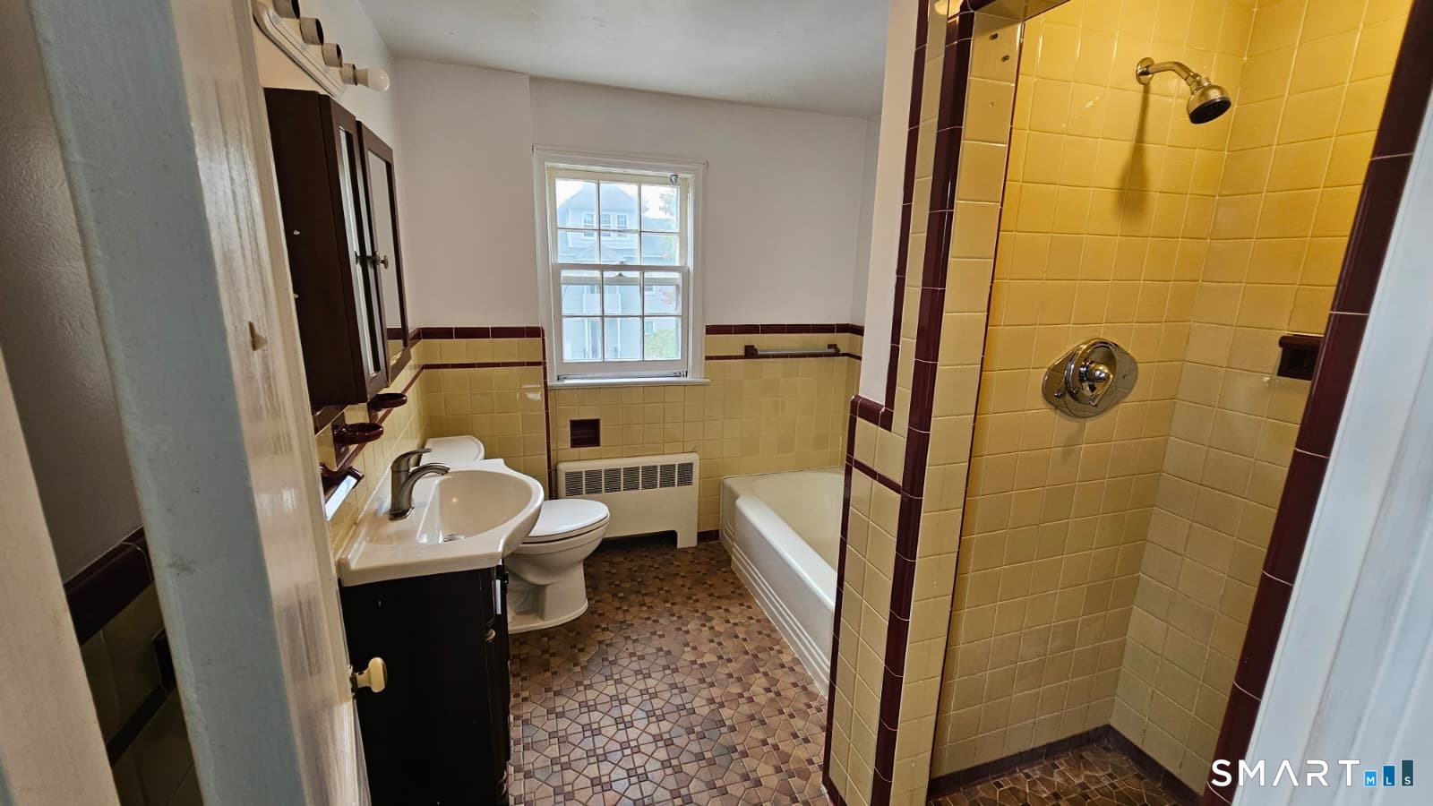 25 Regent Street Bridgeport CT 06606