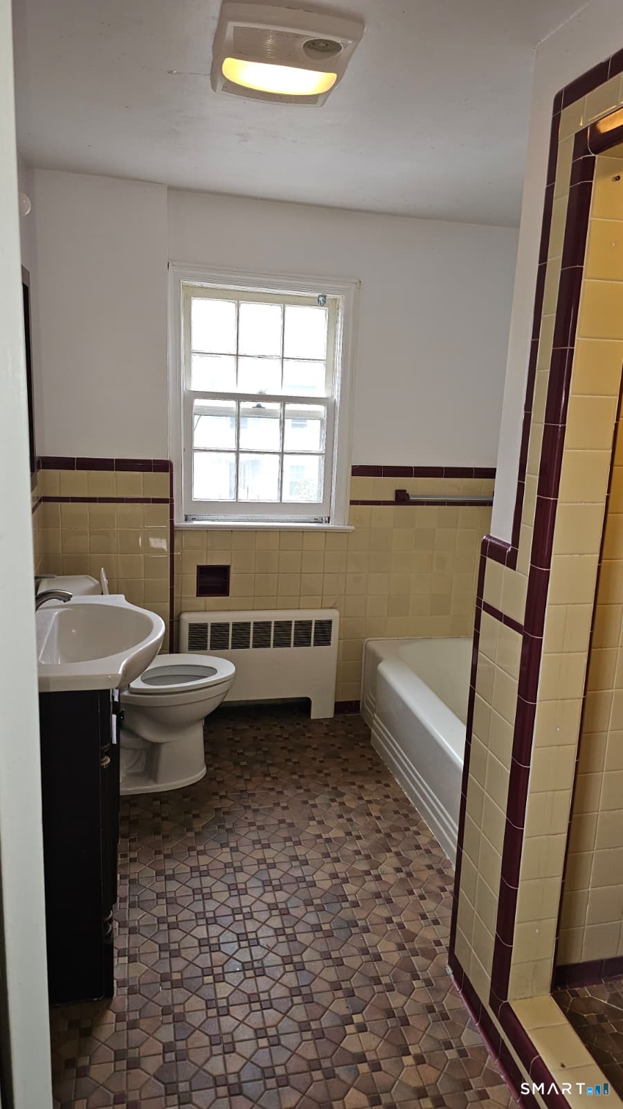 25 Regent Street Bridgeport CT 06606
