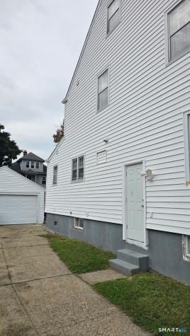 25 Regent Street Bridgeport CT 06606