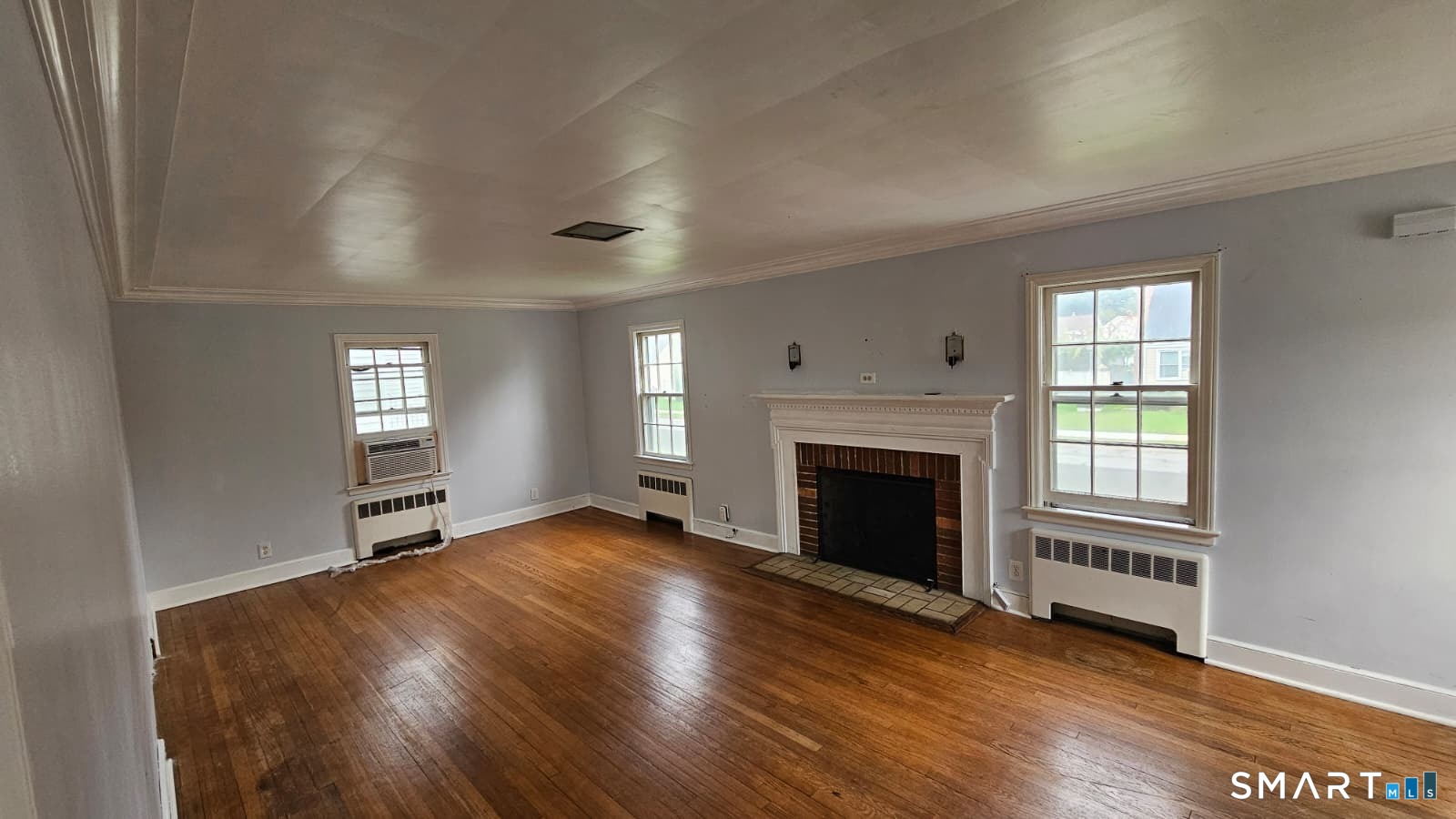 25 Regent Street Bridgeport CT 06606