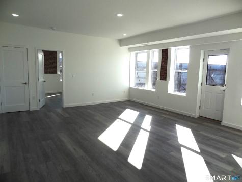 2806 Fairfield Avenue Bridgeport CT 06605