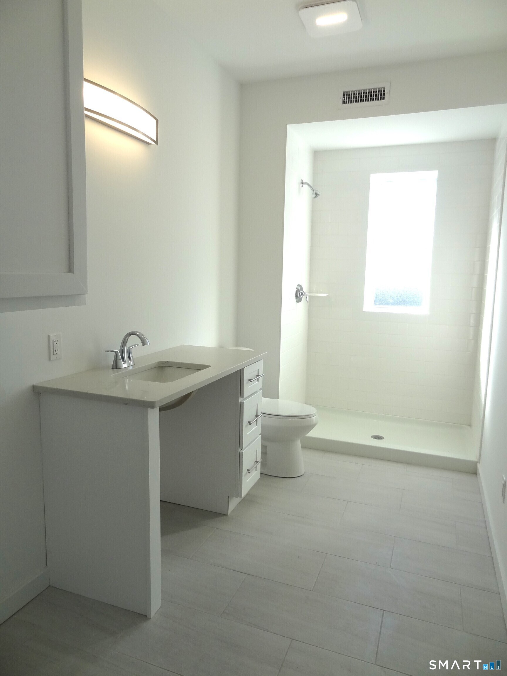 2806 Fairfield Avenue Bridgeport CT 06605
