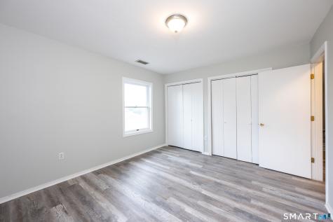 799 Foxon Road East Haven CT 06513