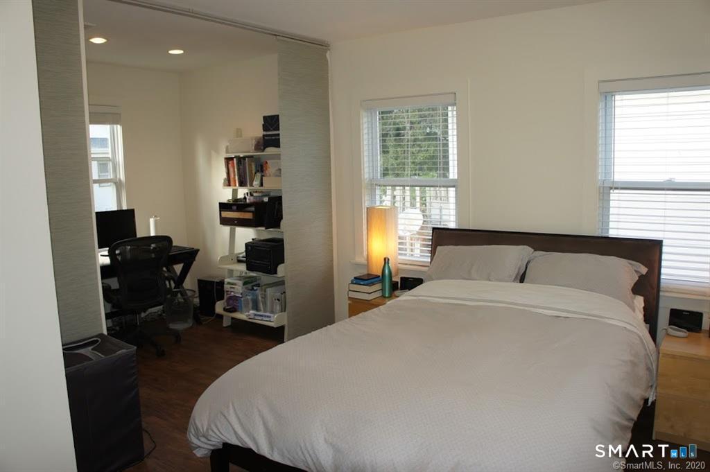 16 Manor Street Stamford CT 06902