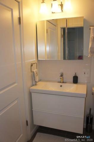 16 Manor Street Stamford CT 06902