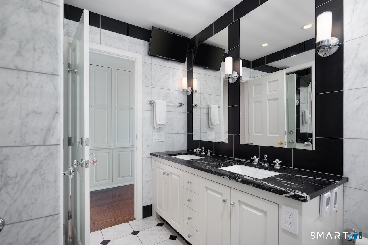5 Great Elm Drive Sharon CT 06069