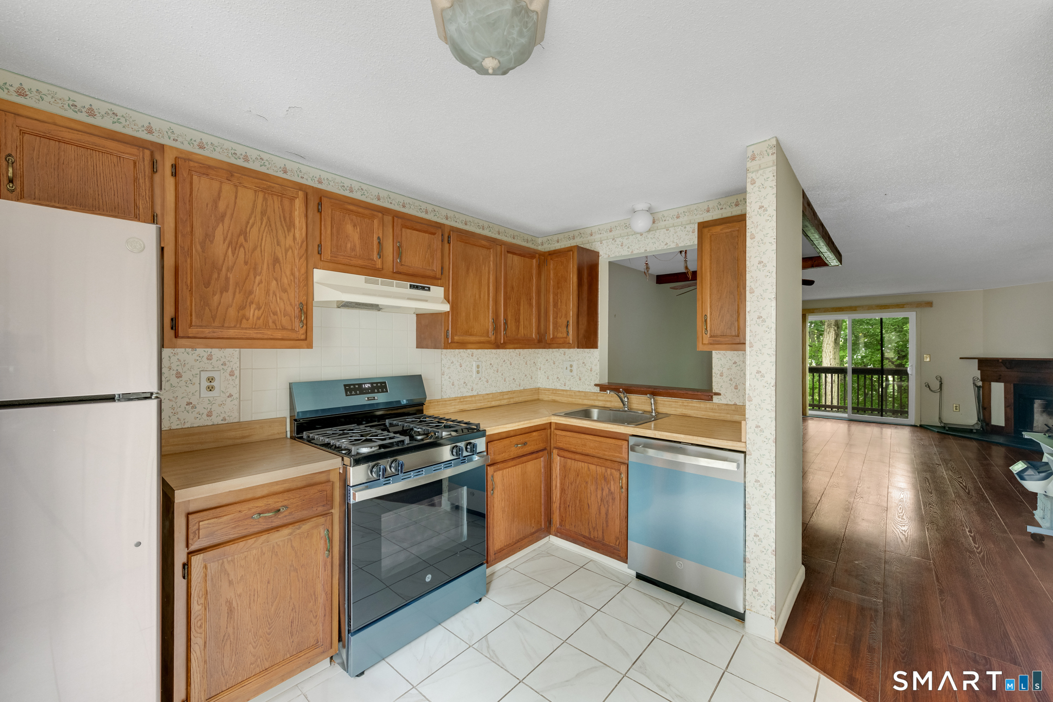 40 Foxon Hill Road New Haven CT 06513