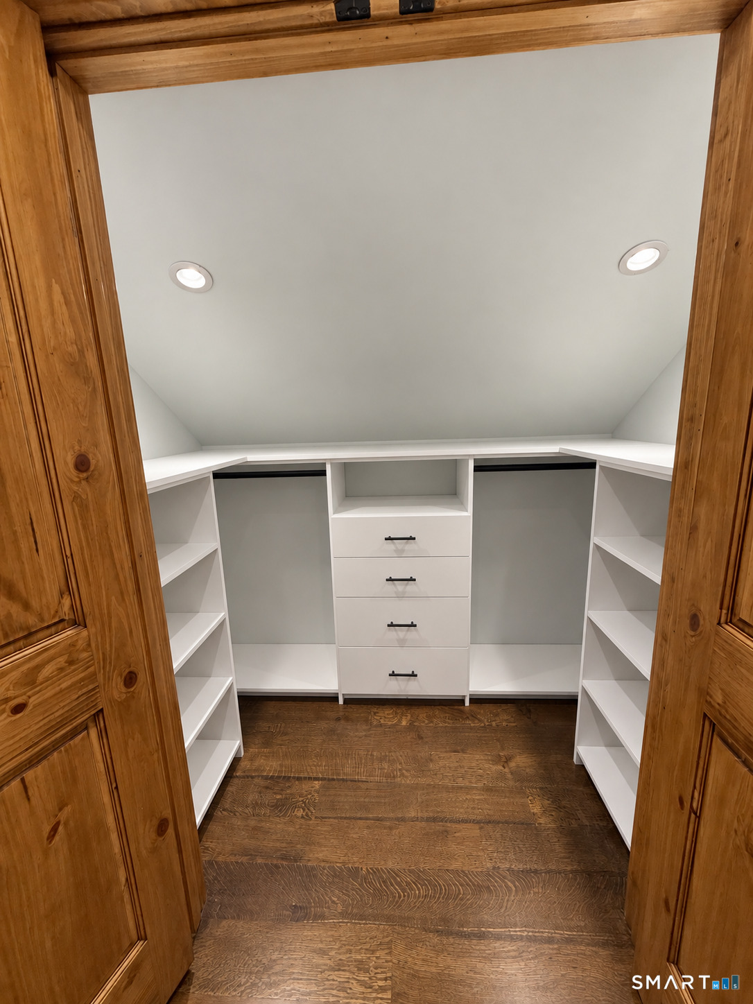 12 Cedarstone Road Oxford CT 06478