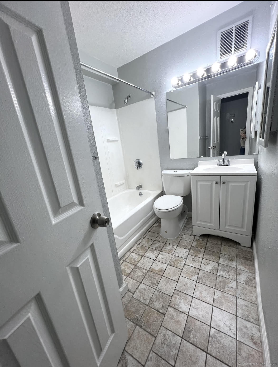 1412 East Street New Britain CT 06053