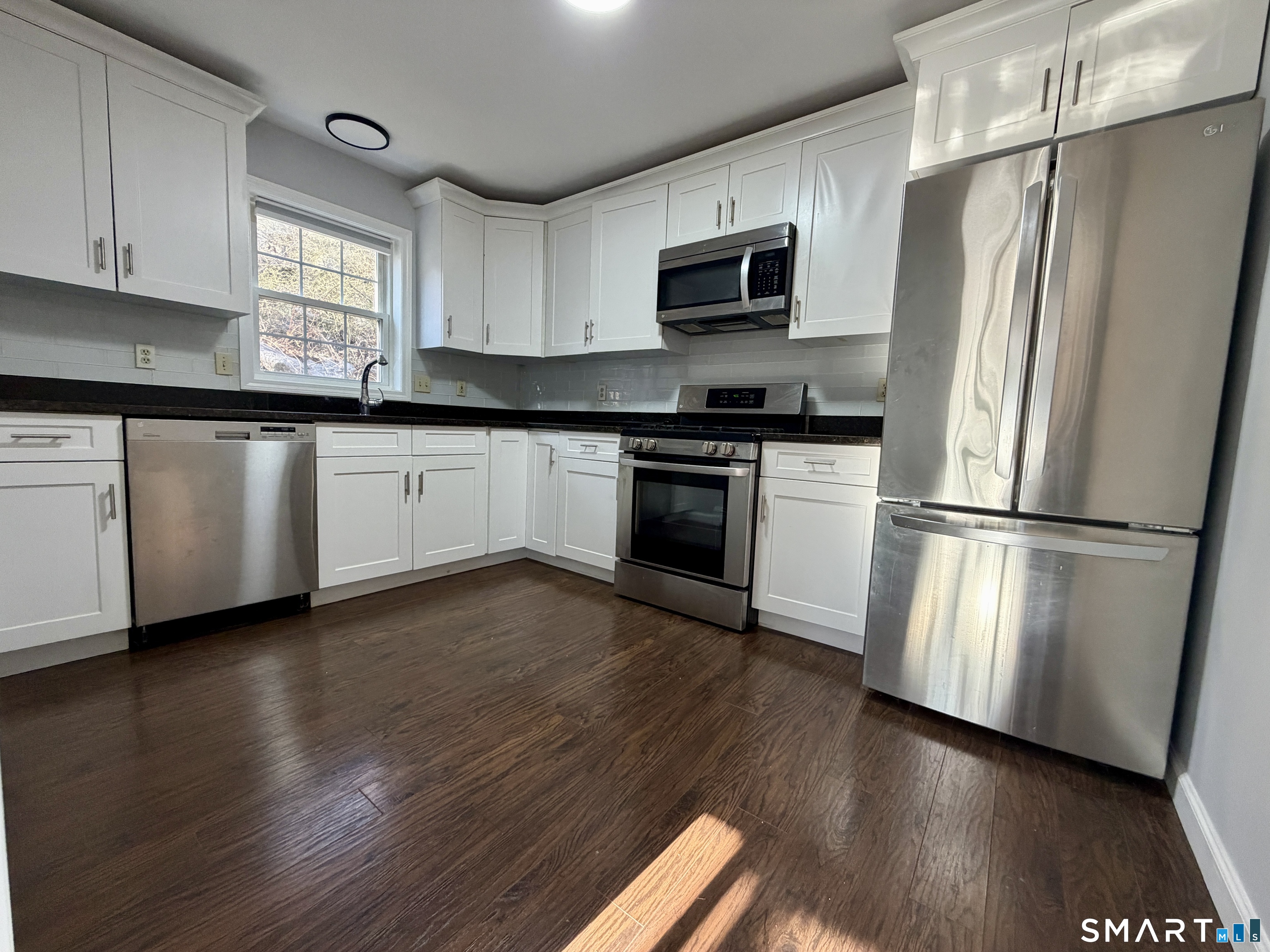 154 East Main Street Branford CT 06405