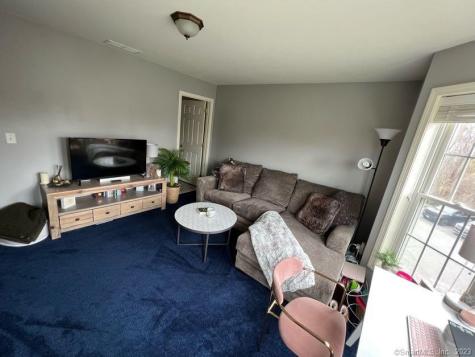 1305 Sienna Drive Danbury CT 06810