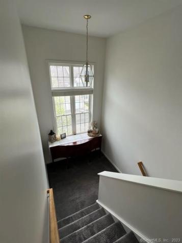 1305 Sienna Drive Danbury CT 06810