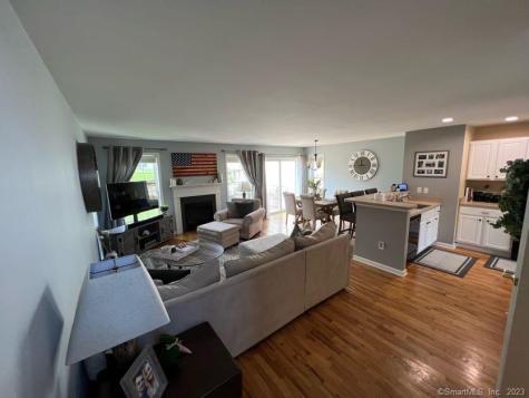 1305 Sienna Drive Danbury CT 06810