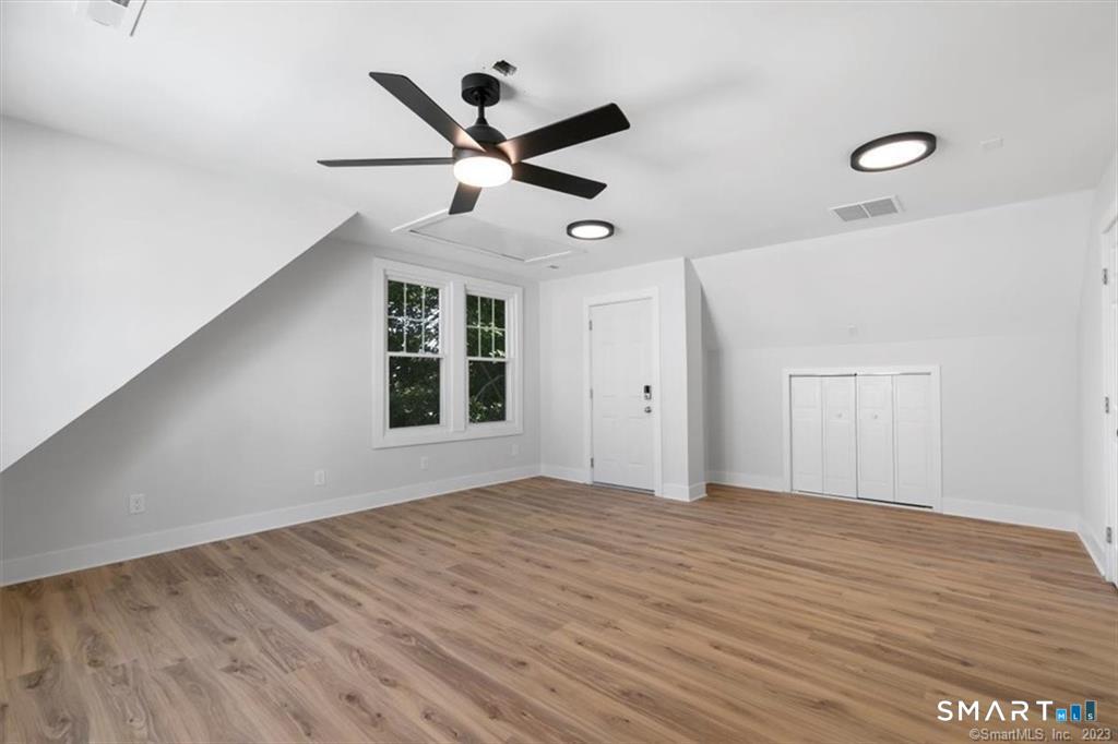 19 Willard St Street New Haven CT 06515