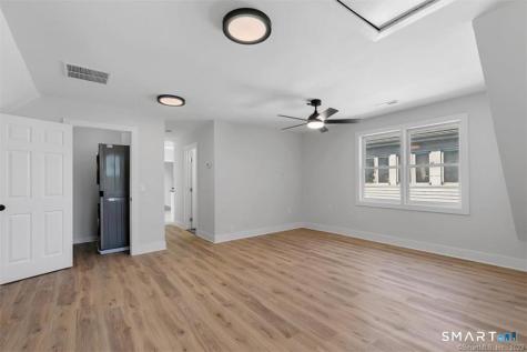 19 Willard St Street New Haven CT 06515