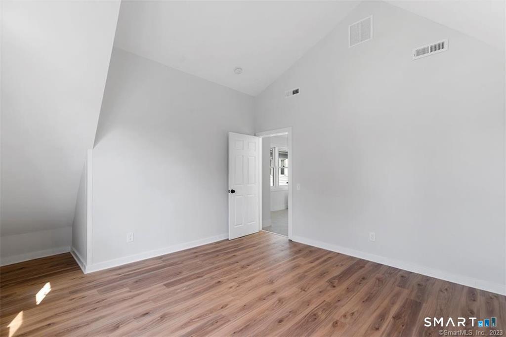 19 Willard St Street New Haven CT 06515